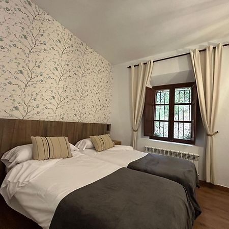 Hospederia Virgen De La Hoz Hotell Corduente Eksteriør bilde