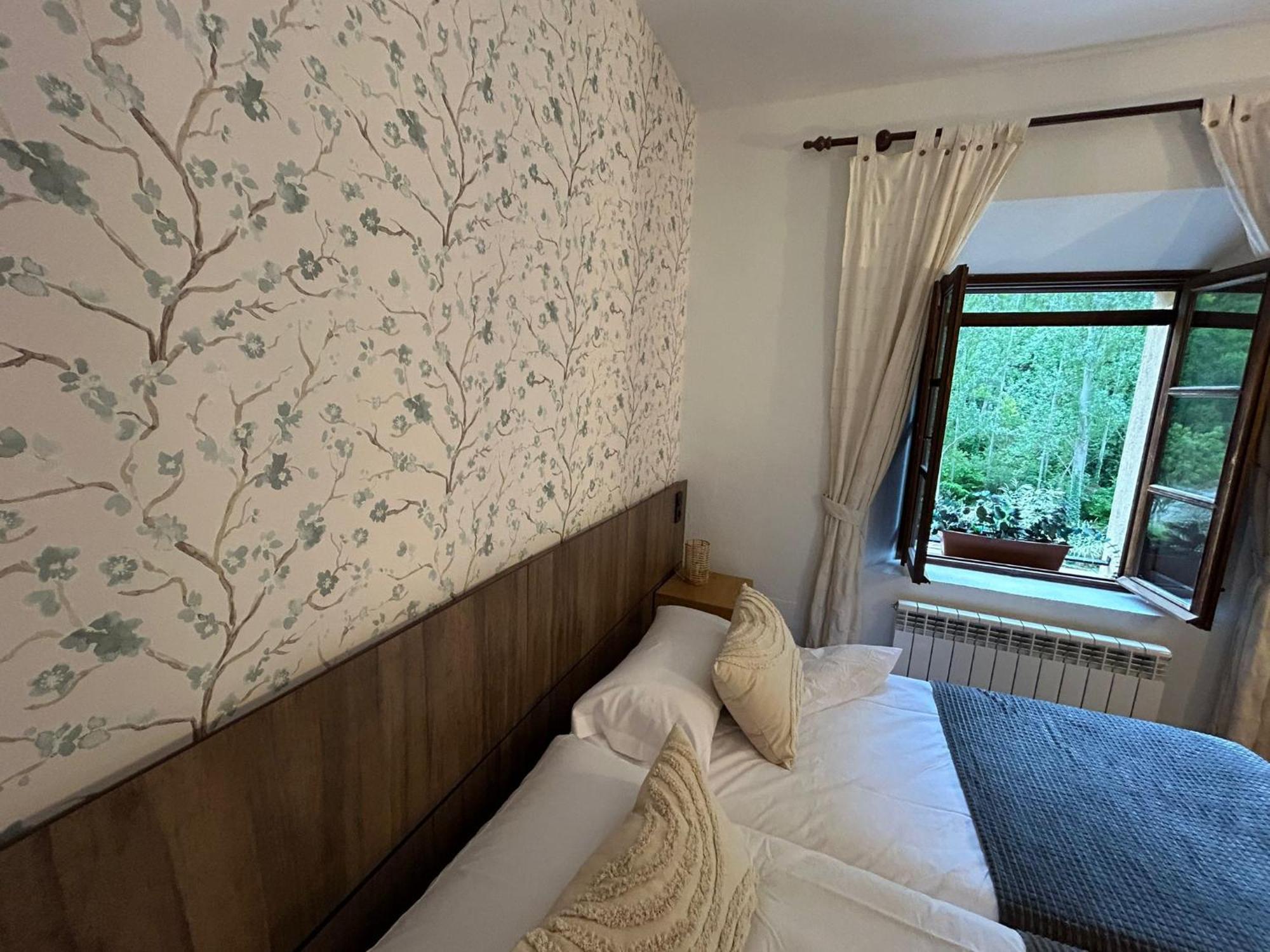 Hospederia Virgen De La Hoz Hotell Corduente Eksteriør bilde
